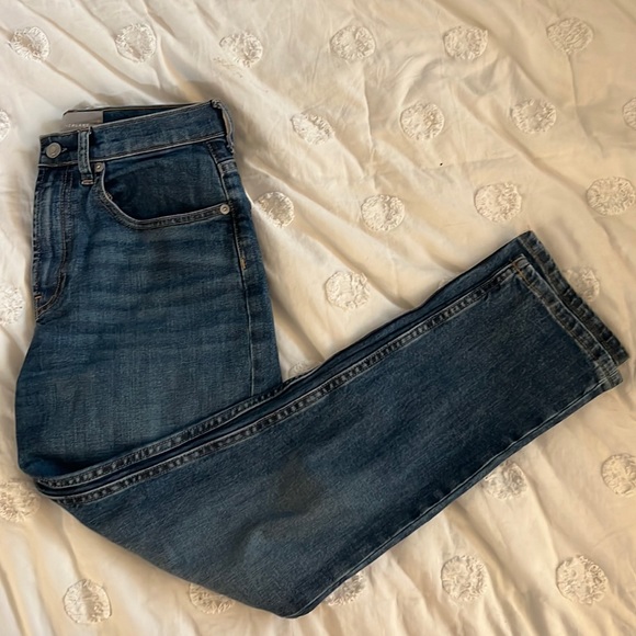 Everlane Japanese Denim Cheeky Jean - Picture 2 of 4